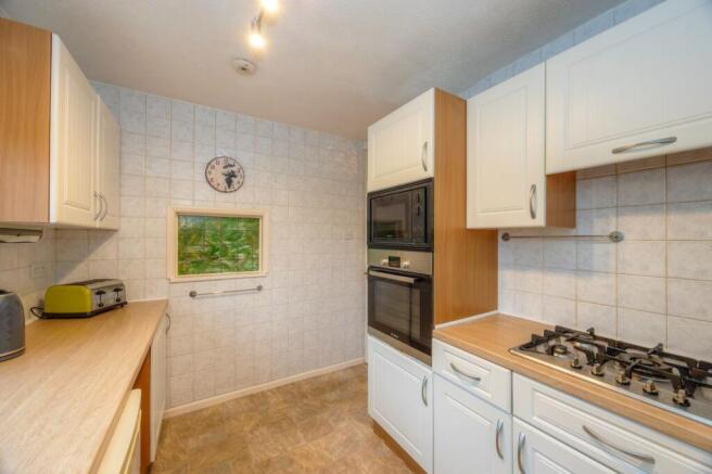 2 bed Detached Bungalow for sale Image 6