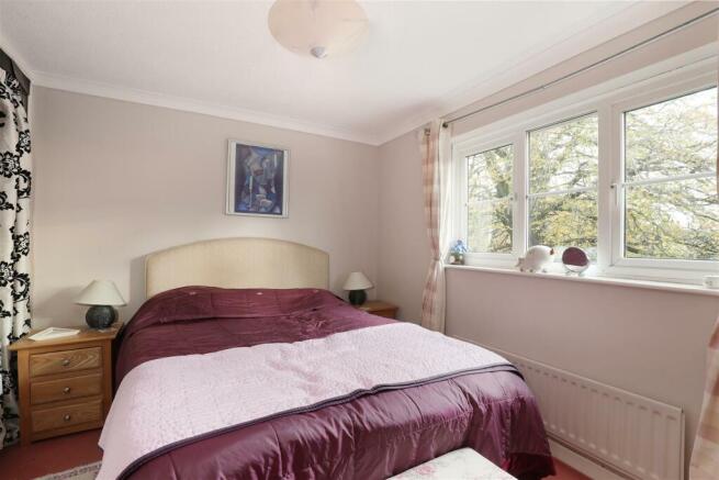 15 Sibree bedroom 2.jpg