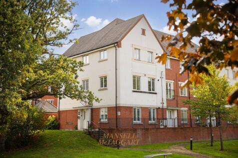 Hammingden Court, Crawley, RH10