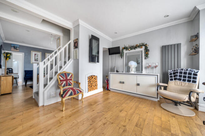 1405339-1-6978a0a...