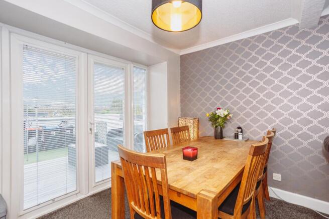 Living/Dining Room