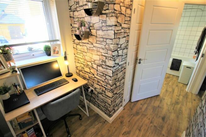 Photo 9