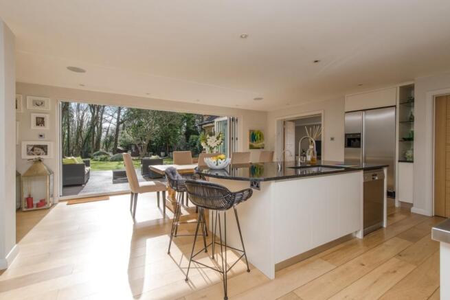 Large Kitchen