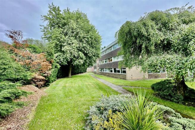 Studio for sale Image 8