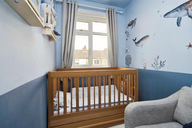 3 bed Terraced for sale Image 9