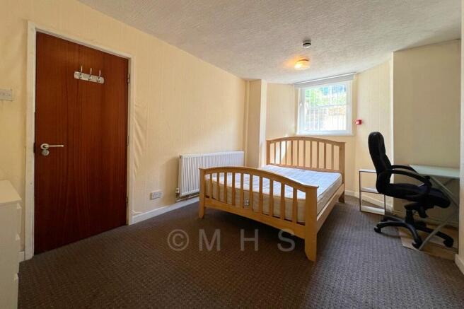 6 bed Terraced for sale Image 4