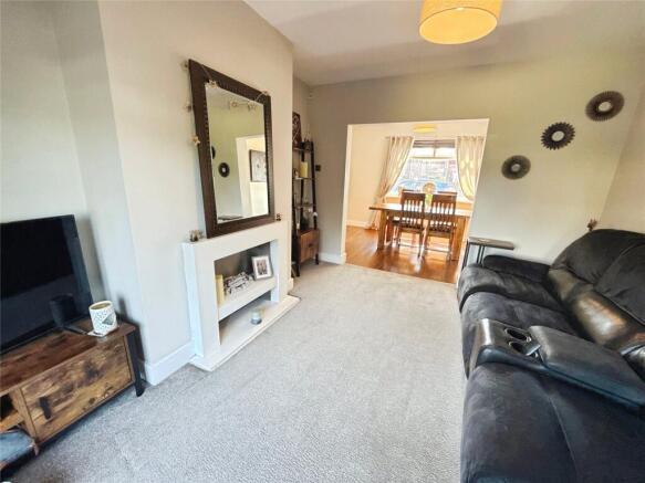 3 bed Semi-Detached for sale Image 10