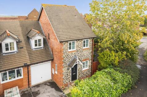 Dawbeney Drive, Amesbury, Salisbury, SP4 7TR