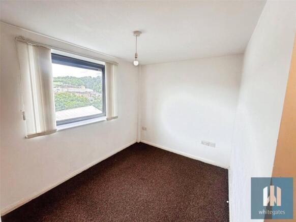 1 bed Apartment to rent Image 10