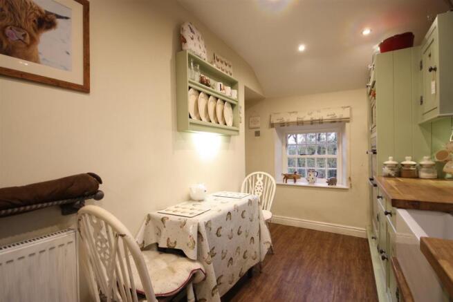 Ivy Cottage - Kitchen pt4.JPG