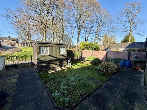 3 bed Semi-Detached for sale Image 10