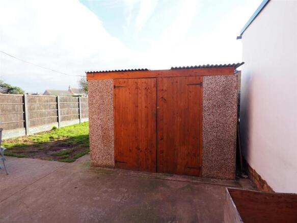 Detached Single Garage 543