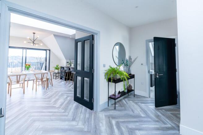 Living/Dining Room/Kitchen