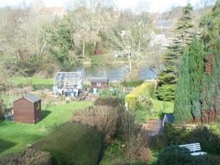 Garden & View