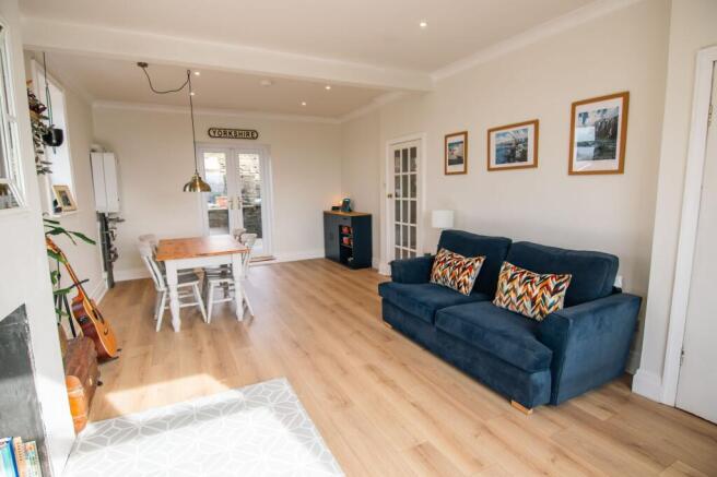 3 bed Semi-Detached for sale Image 5