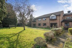 Flat 17, Hopton Court, Forge Close, Hayes, Bromley BR2 7LP