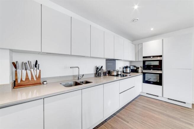 15 Hopkins Court-7.jpg