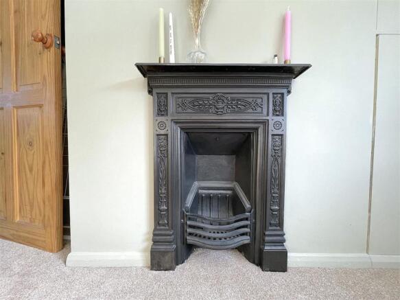 Bedroom Fireplace (1).jpeg