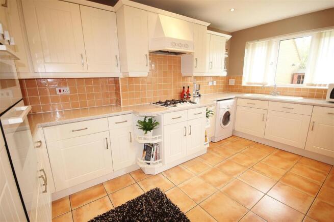 Kitchen diner