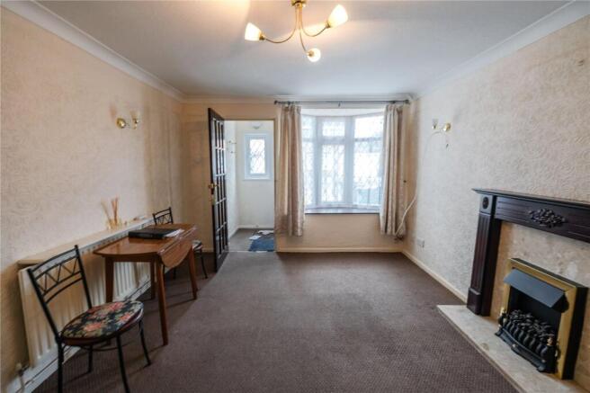 Living Room (2)