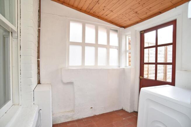 2 bed Terraced for sale Image 5