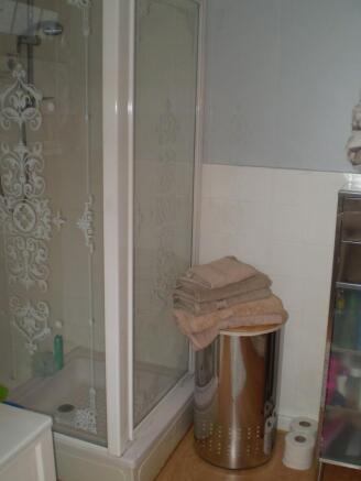 Bathroom (2)