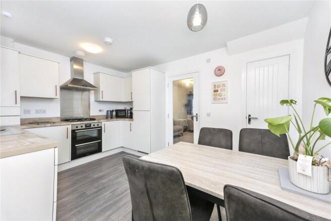 Kitchen/Dining Rm