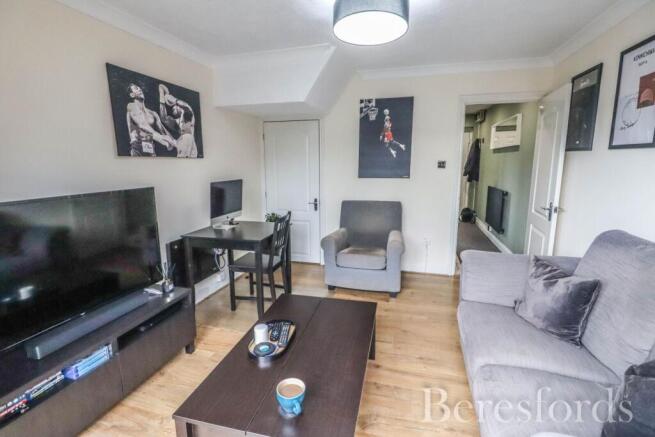 Constance Close, Witham, CM8 photo 4