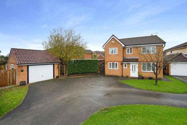 174 Whittingham Drive External-3.jpg