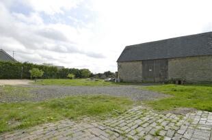 Detached Barn