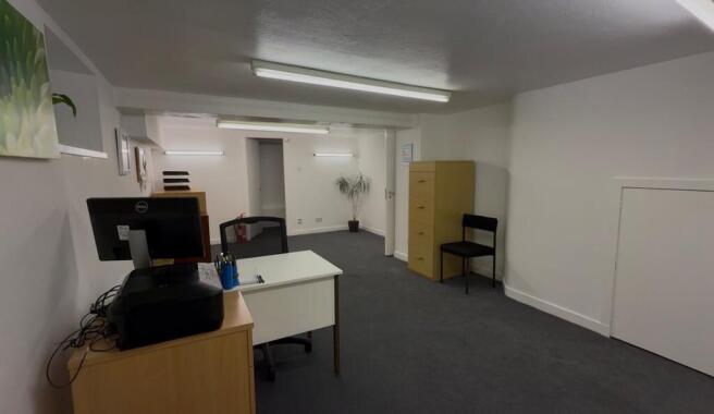 2 Office Area.jpeg