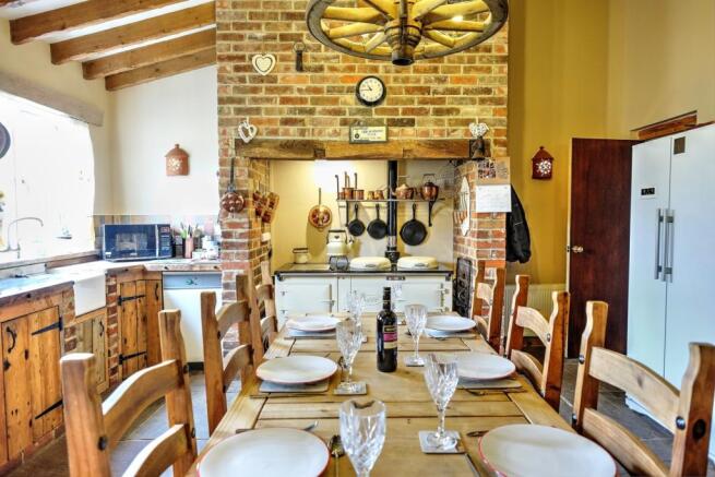 Kitchen / Breakfast