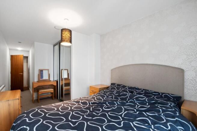1 bed Apartment for sale Image 6