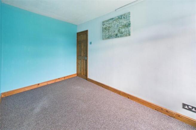 2 bed Terraced for sale Image 10
