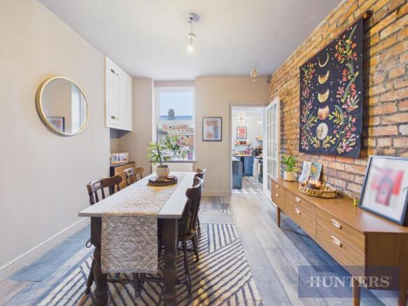 4 bed Semi-Detached for sale Image 5