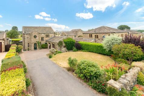 Fulstone Road, Stocksmoor, HD4