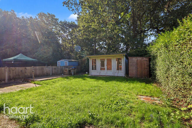 3 bed Semi-Detached for sale Image 4