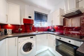 4, Jean House, Tooting Grove, London SW17 0QZ