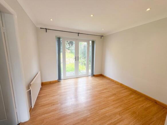3 bed Detached for sale Image 4