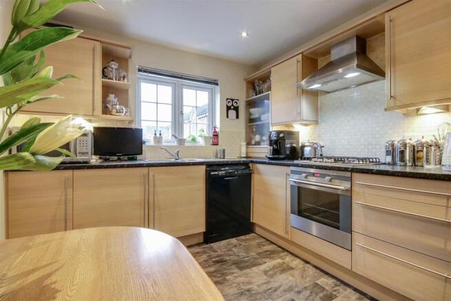 kitchen1.jpg