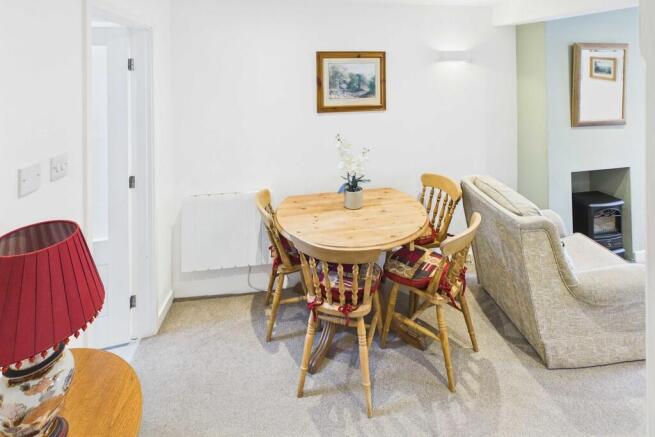 Quince Cottage, 10 Main Street, Flookburgh, Grange-over-Sands, Cumbria, LA11 7LA photo 4