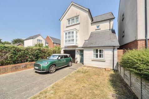 Cutting Drive, Basingstoke, Hampshire