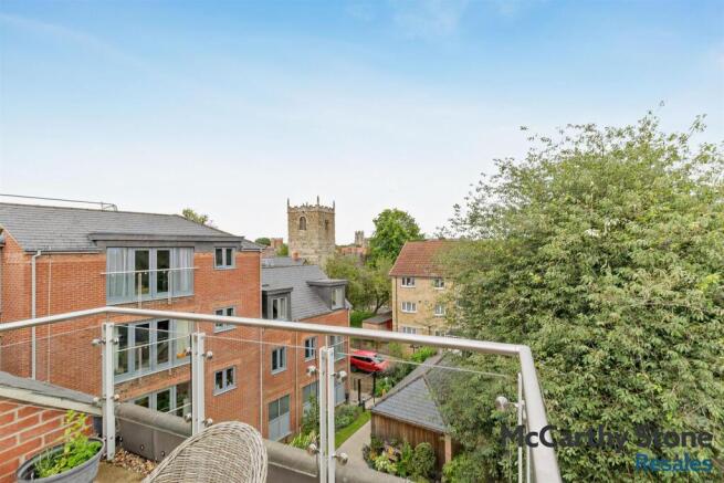 2 bed Apartment for sale Image 9