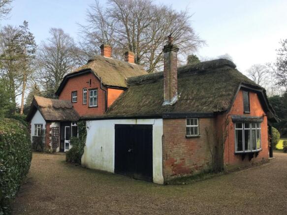 The Thatched House