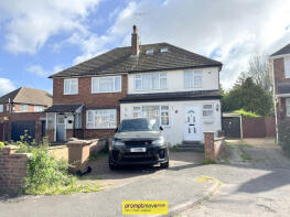 3, Downlands, Luton LU3 3EQ