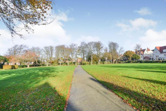 Grimston gardens