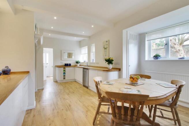 Kitchen Breakfast Room.jpg