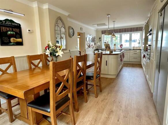 dining kitchen