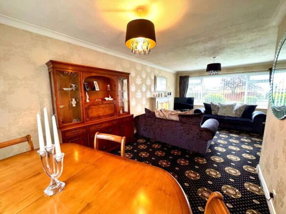 3 bed Semi-Detached for sale Image 6