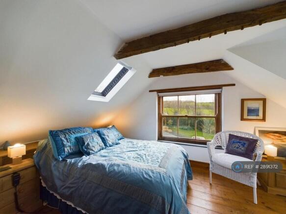 2nd Bedroom 